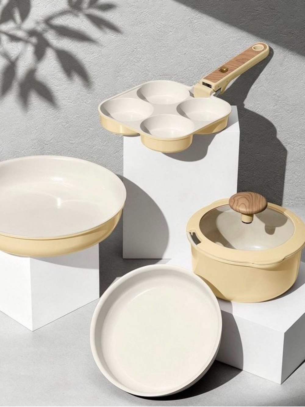 6-Piece Stackable Ceramic Cookware Set in Soft Yellow - Picture 6 of 6